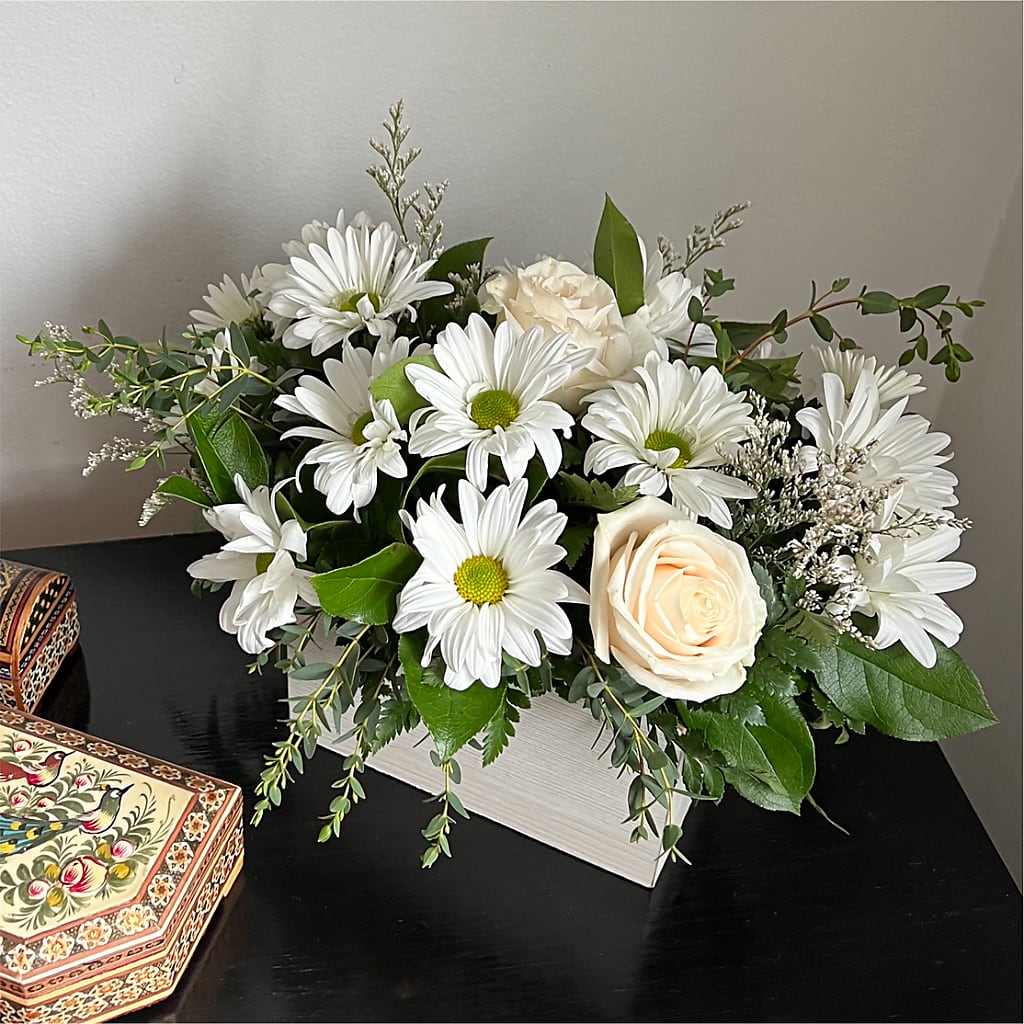 Fresh Linen Box Bouquet – F & S FLOWERS DESIGN LLC, Margate FL