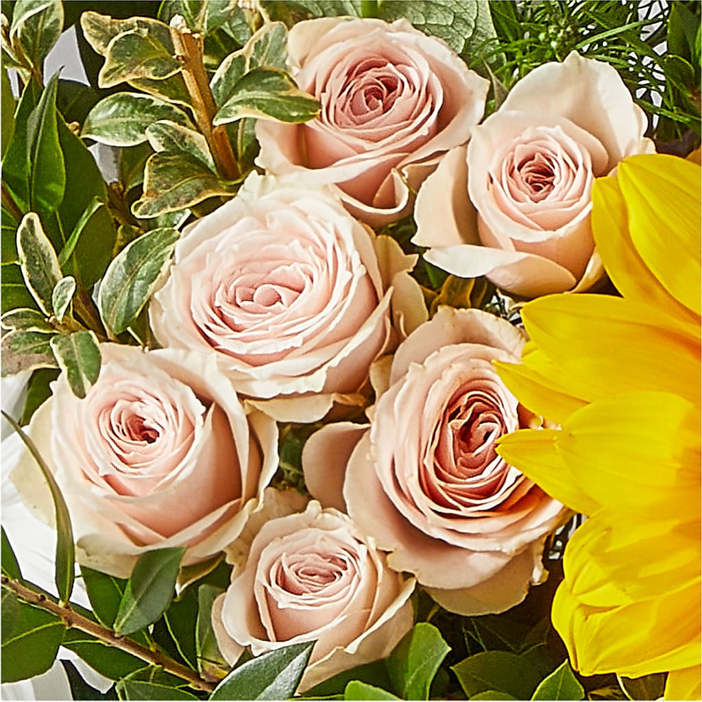 The Good Life Bouquet – F & S FLOWERS DESIGN LLC, Margate FL