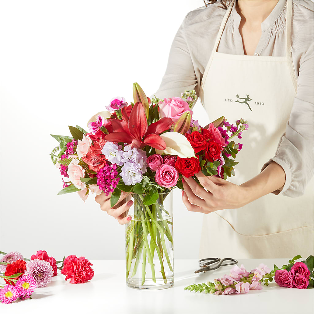 Swooning Over You - A Luxury Florist Original – F & S FLOWERS DESIGN LLC, Margate FL