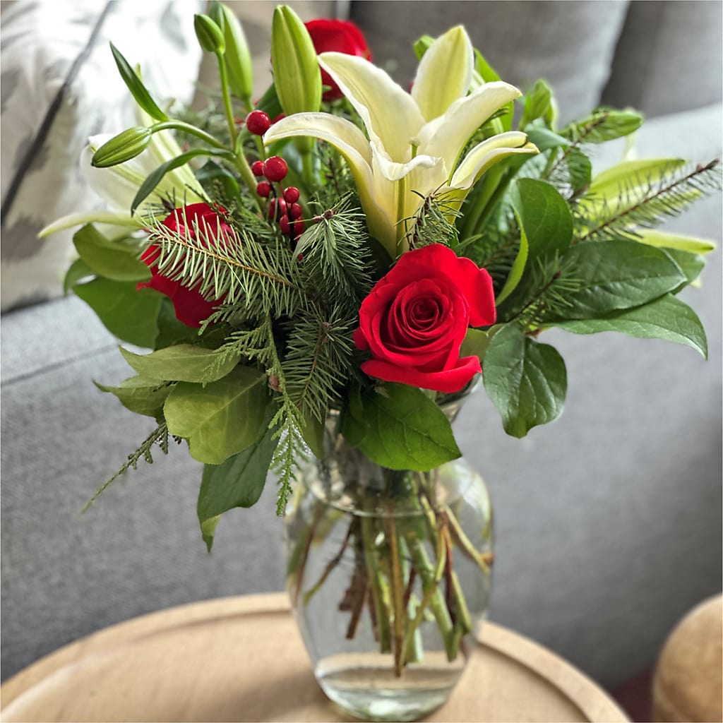 Sparkling Snowflakes Bouquet – F & S FLOWERS DESIGN LLC, Margate FL