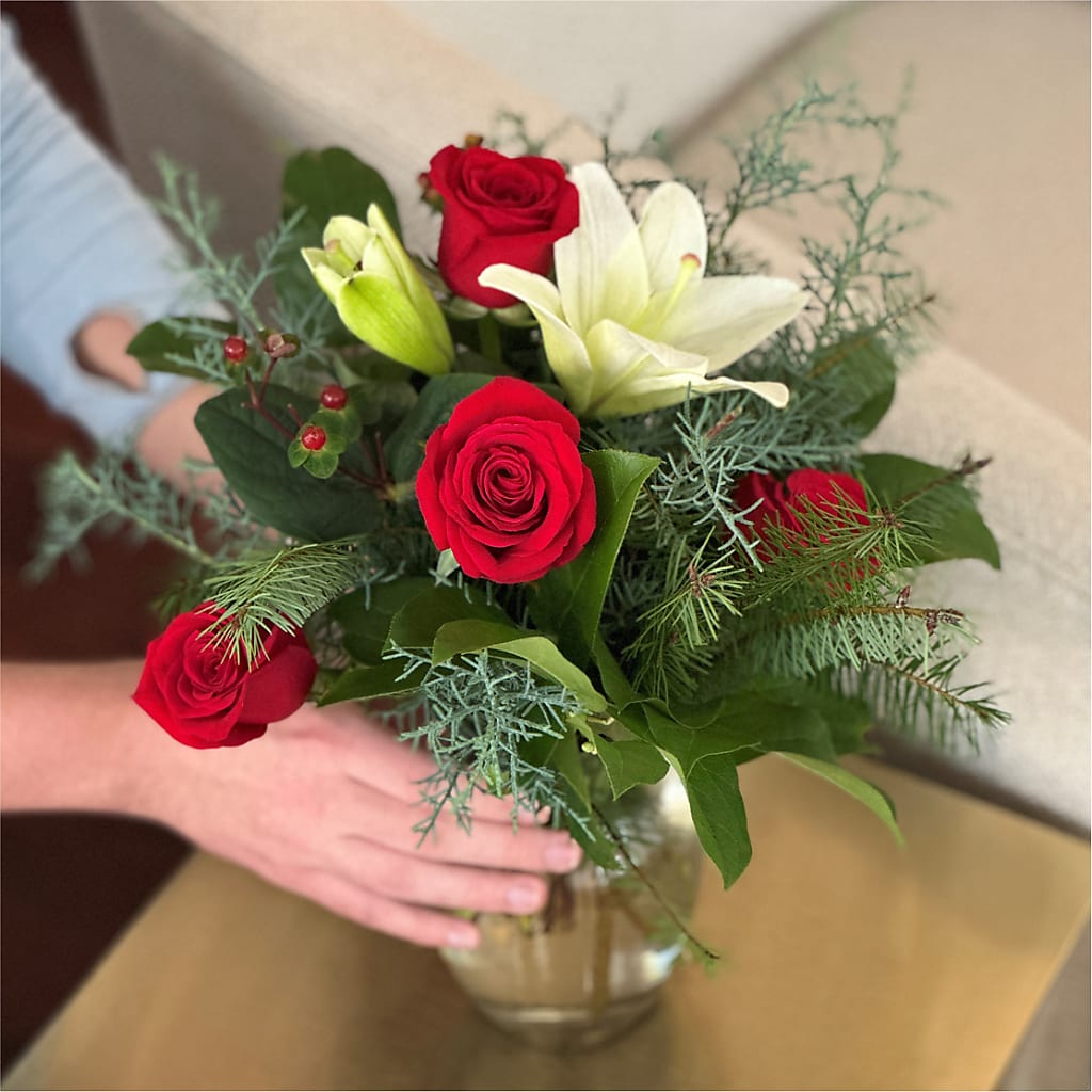 Glittering Lights Bouquet – F & S FLOWERS DESIGN LLC, Margate FL