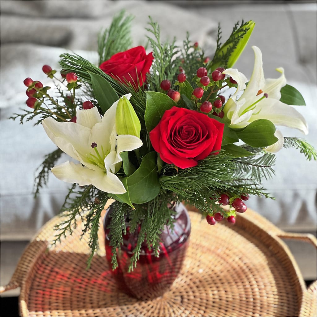 Evergreen Delight Bouquet – F & S FLOWERS DESIGN LLC, Margate FL